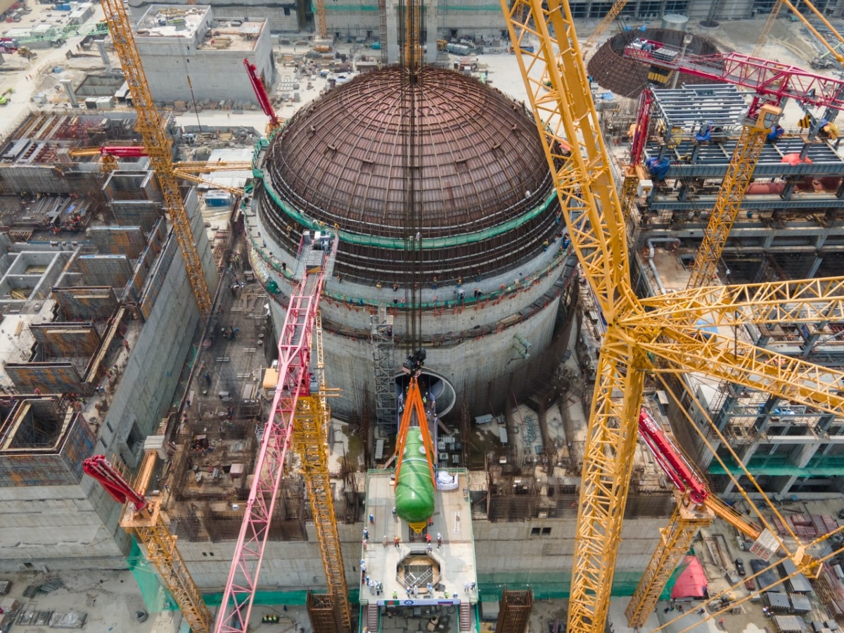 Росатом установил корпус реактора ВВЭР-1200 на втором энергоблоке АЭС «Руппур»