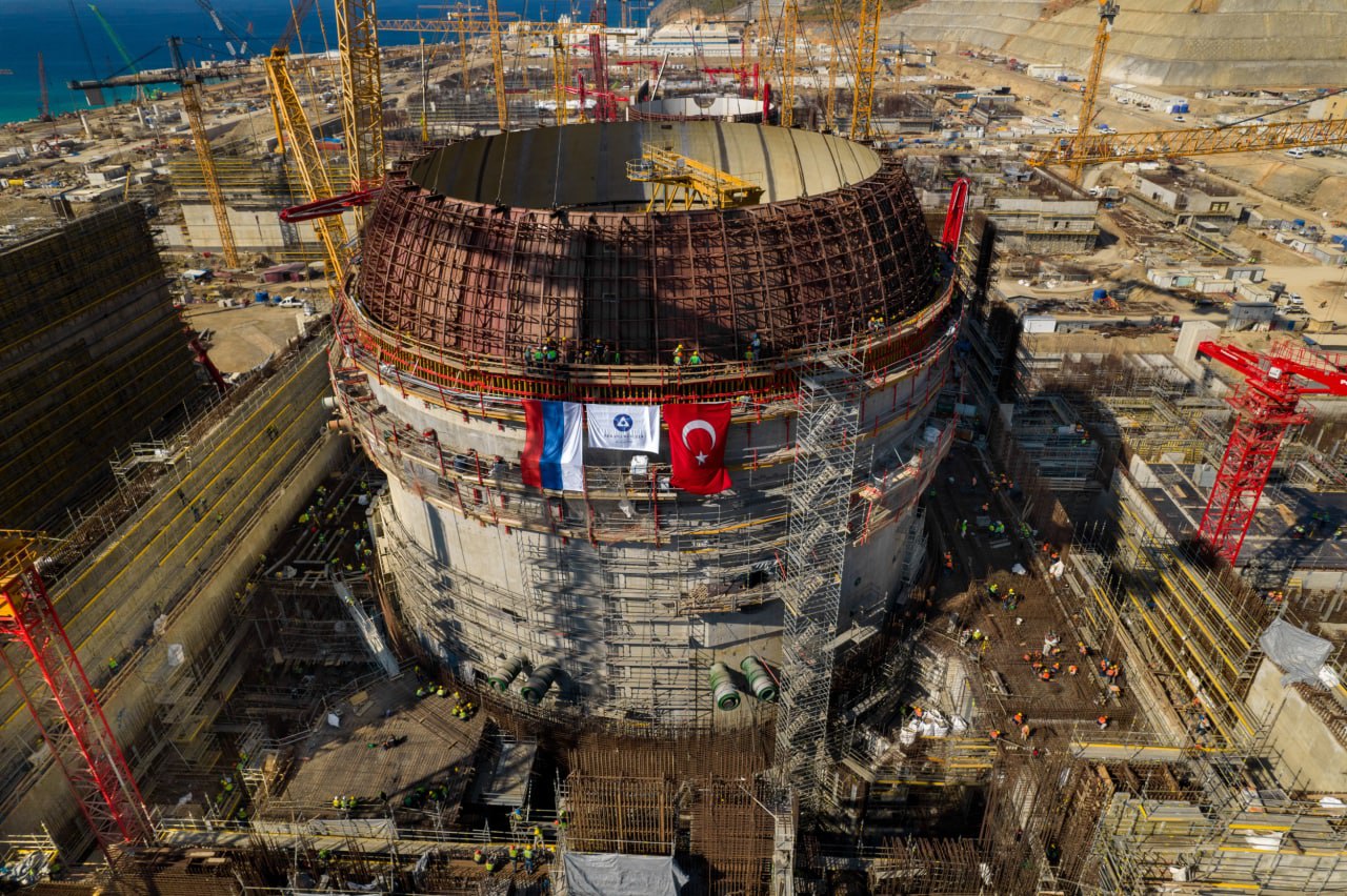 Росатом отгрузил в Турцию имитаторы ядерного топлива для испытаний первого энергоблока АЭС «Аккую»